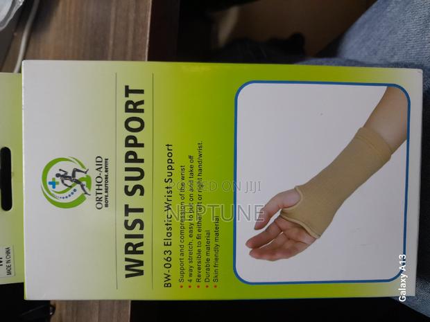 Ortho Wrist Support