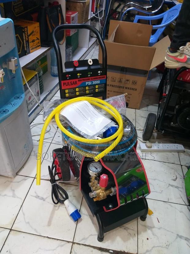 PULSAR 3000psi Electric Pressure Washer Industrial Socket