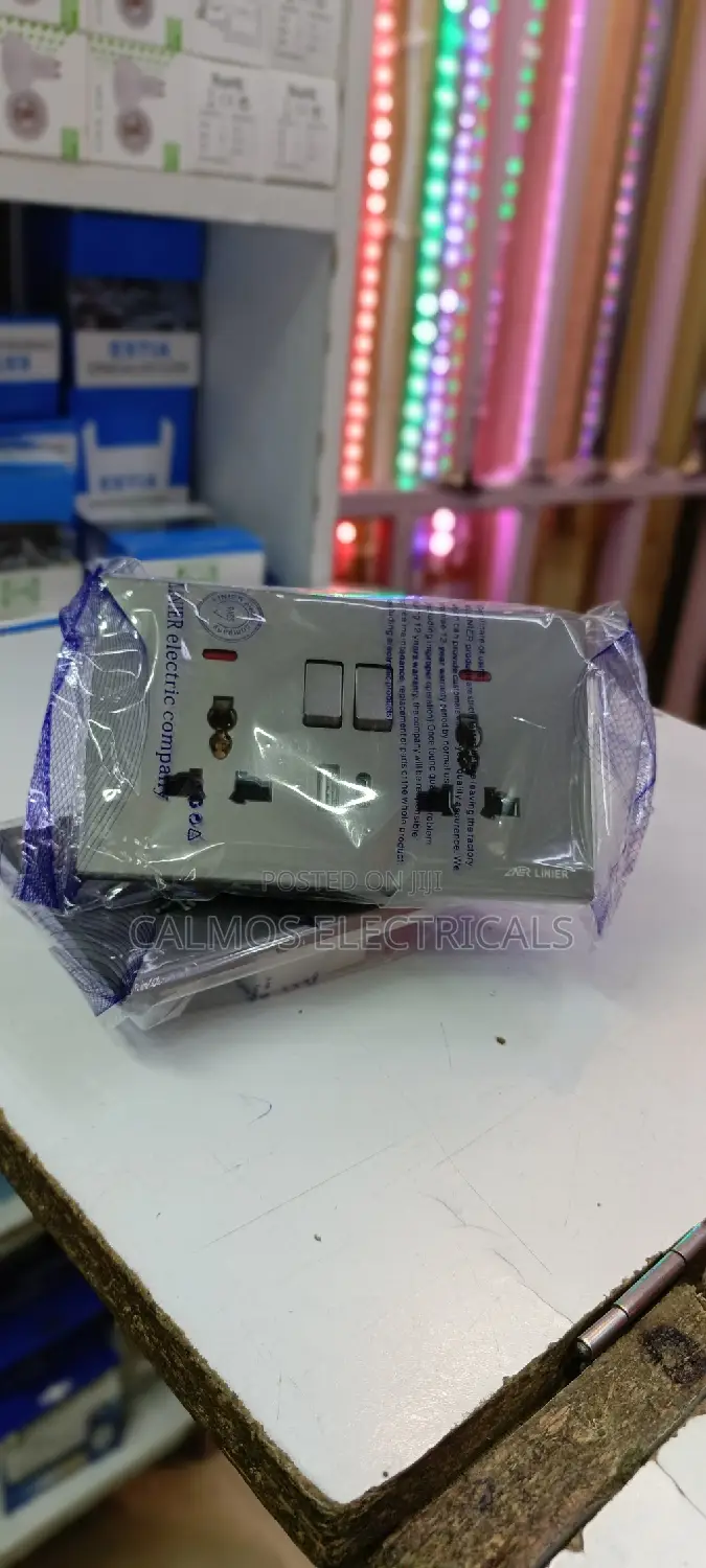 Type C Twin Socket