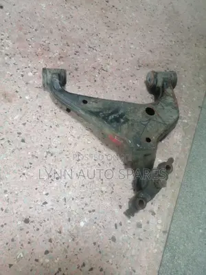 Upper Control Arm Hilux Vigo 4wd