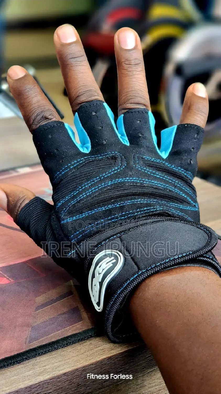 Training Gloves+ Training Gloves