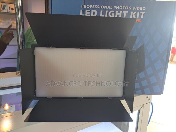 Professional Led 800 Video Light!! Video Light With Battery - main view