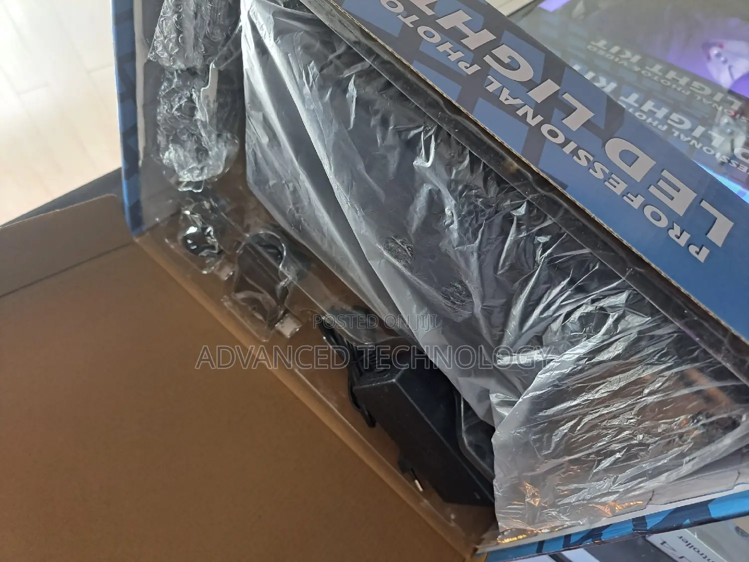 Professional Led 800 Video Light!! Video Light With Battery