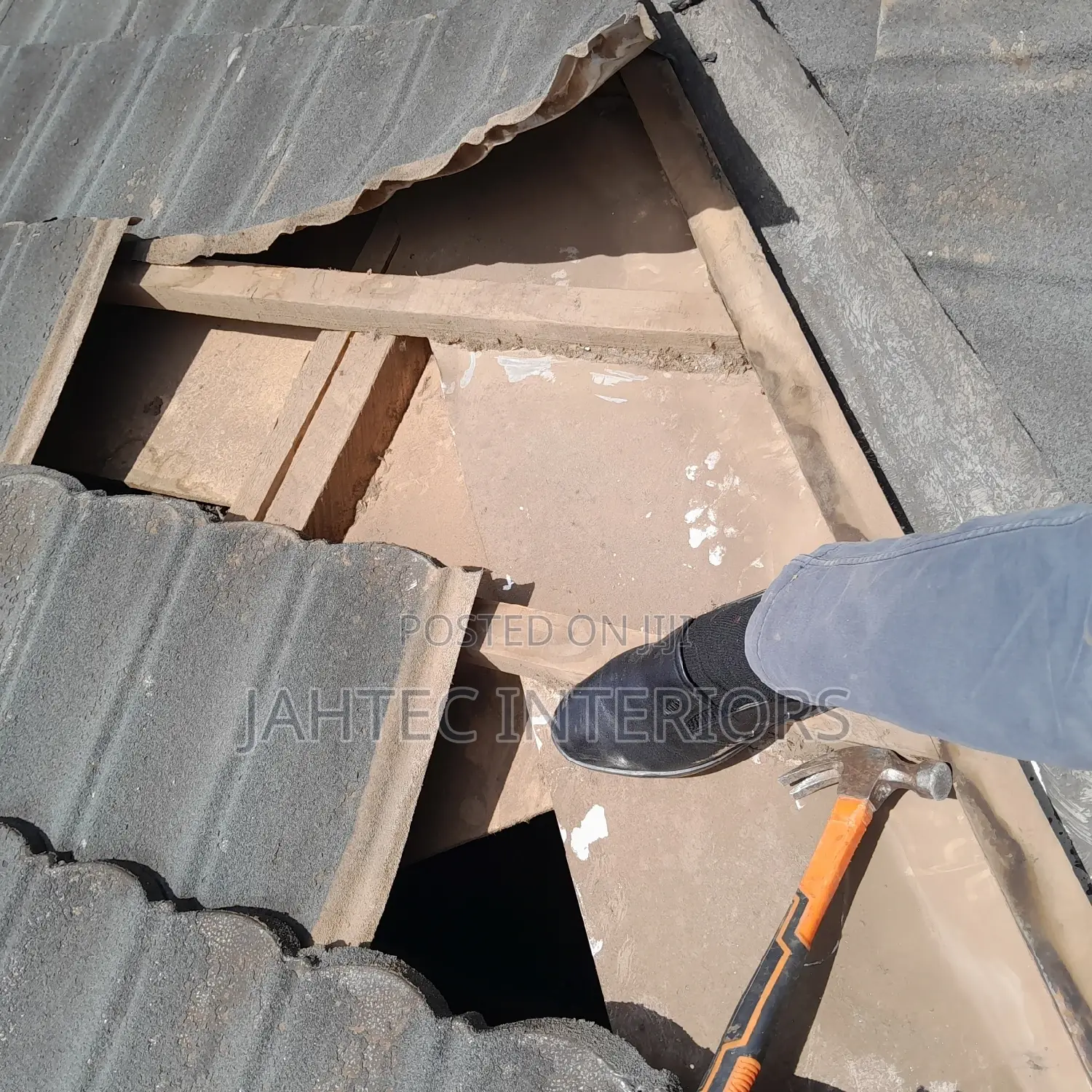 Roofing Repairs Specialist