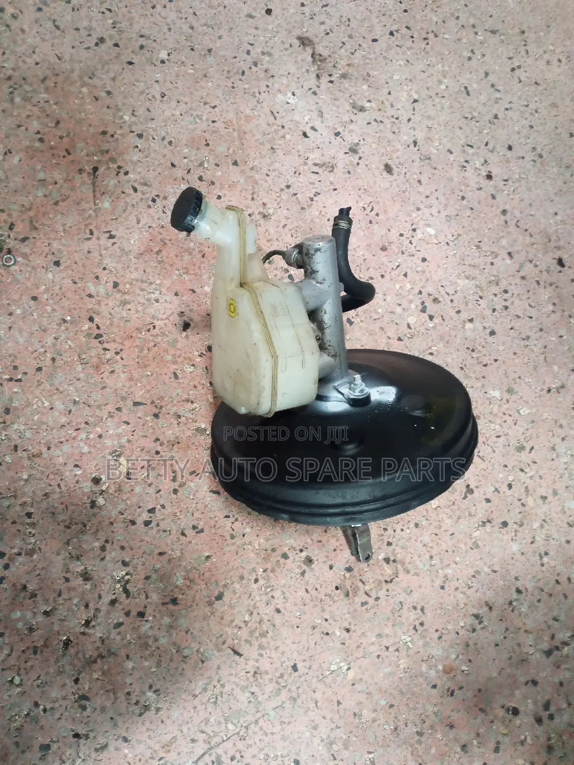 Nissan Tiida Brake Booster.