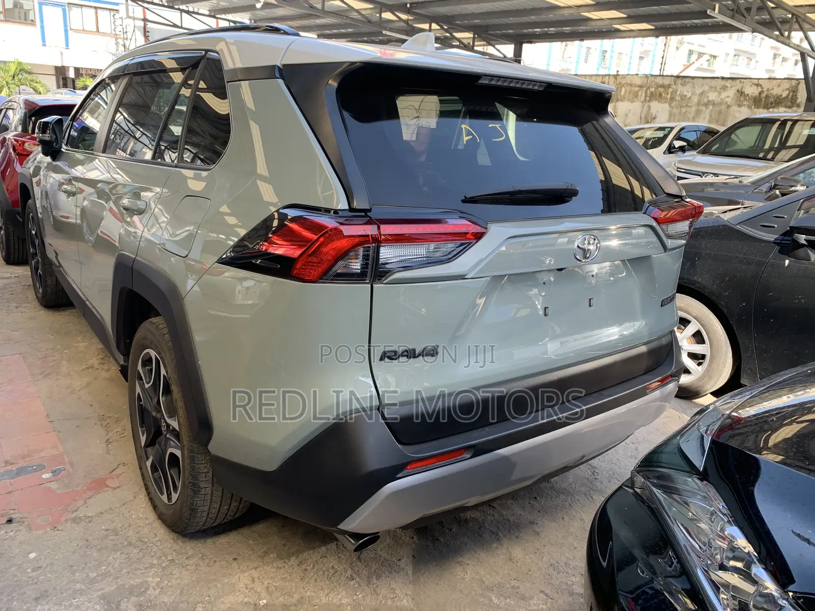 Toyota RAV4 Adventure 2019 Green