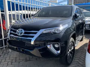Toyota Fortuner 2.8 D RWD 2020 Black