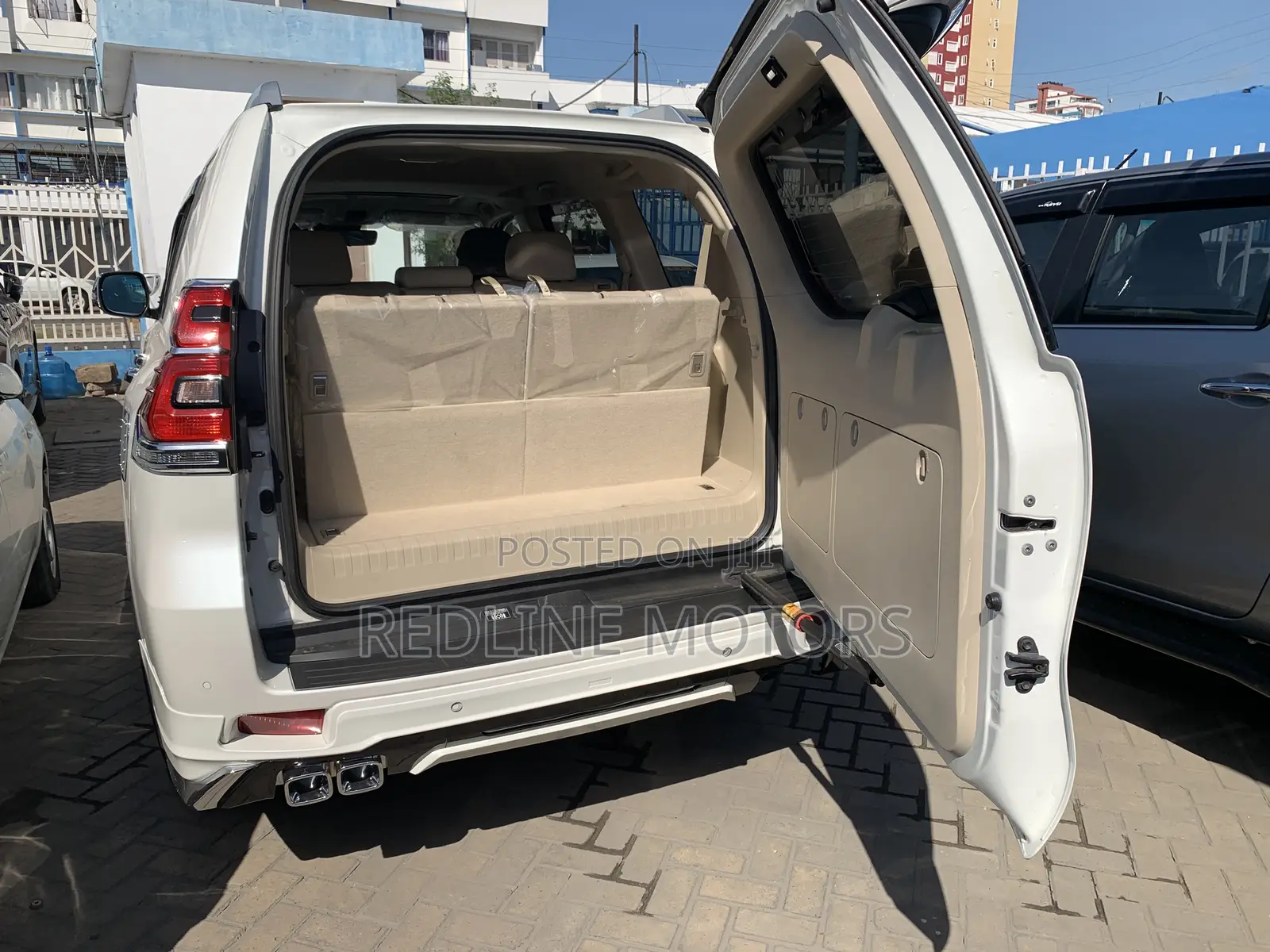 Toyota Land Cruiser Prado 2.8 2020 Pearl