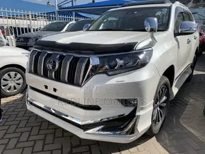 Toyota Land Cruiser Prado 2.8 2020 Pearl