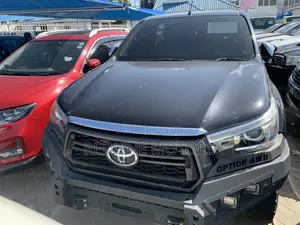 Toyota Hilux 2016 Matt Black