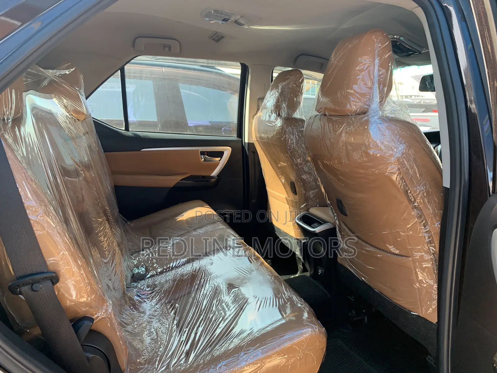 Toyota Fortuner 2.8 D RWD 2016 Brown
