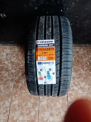 275/35r19 Mazzini