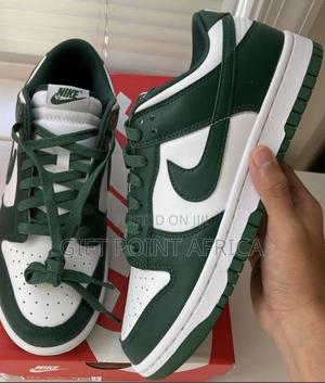 SB Nike Sneakers - thumbnail 2