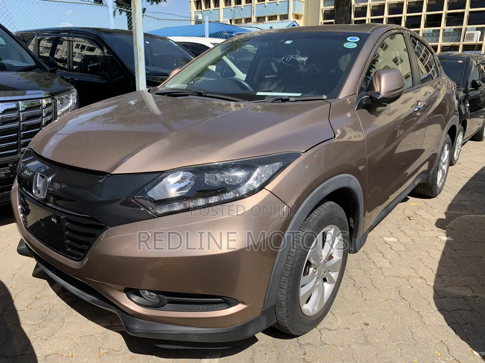 Honda Vezel 1.5 2WD 2017 Gold