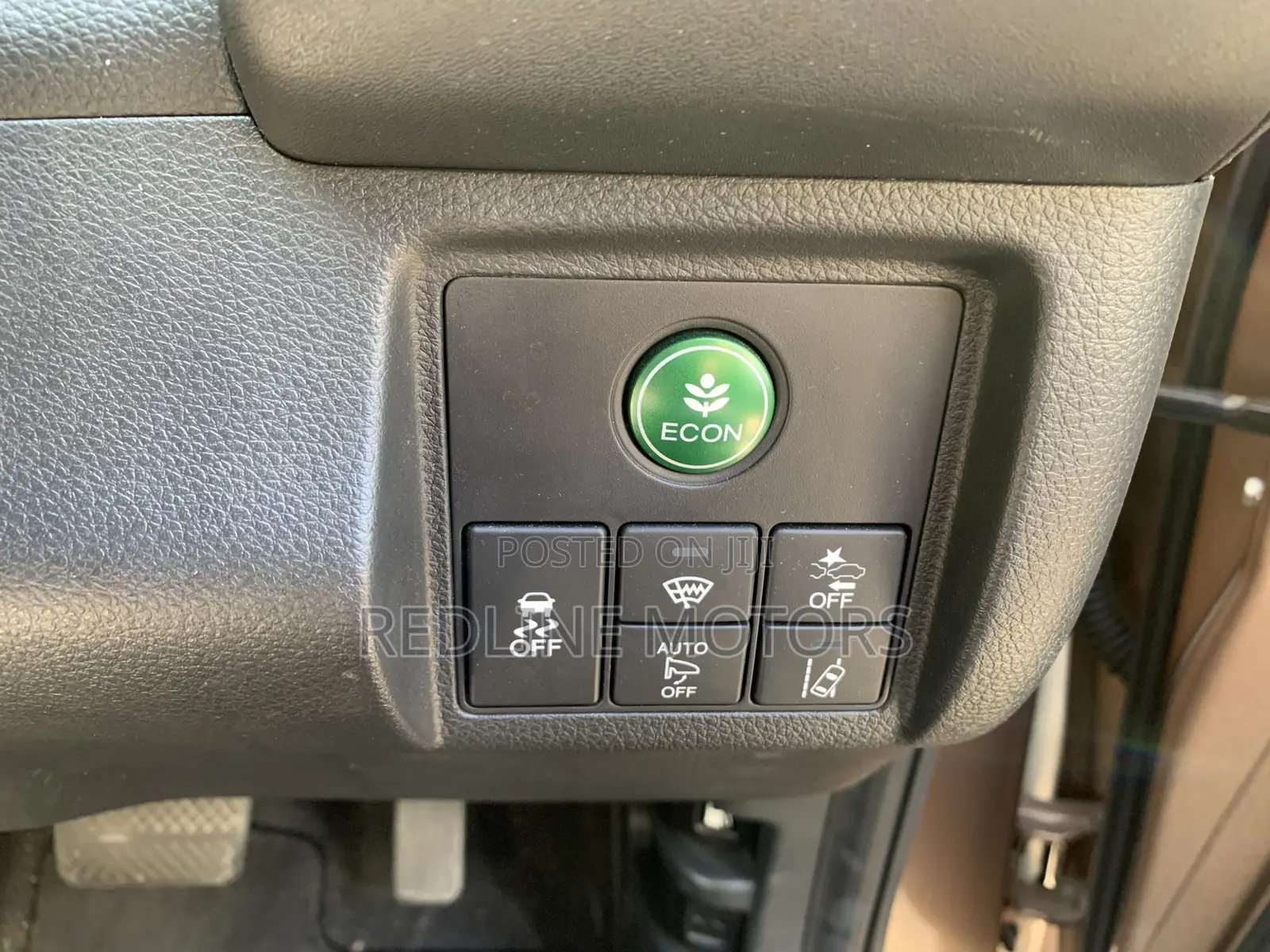 Honda Vezel 1.5 2WD 2017 Gold