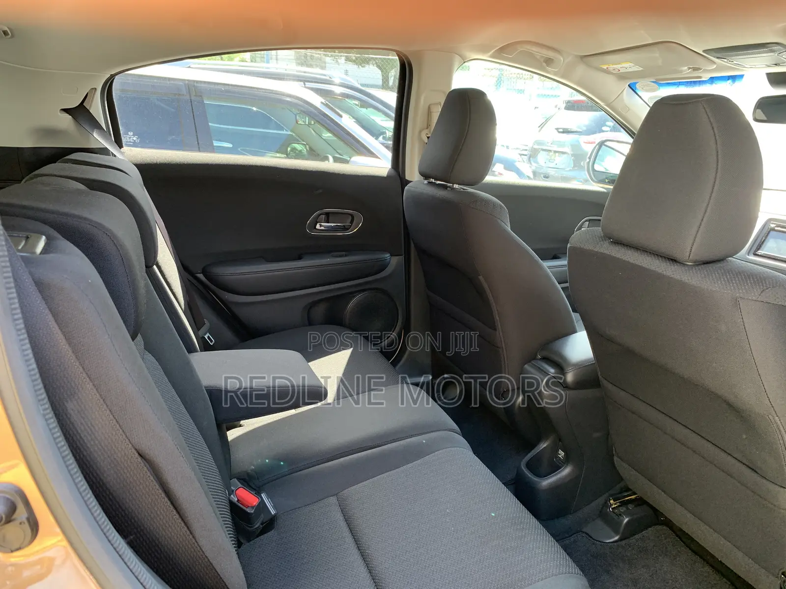 Honda Vezel 1.5 2WD 2017 Gold