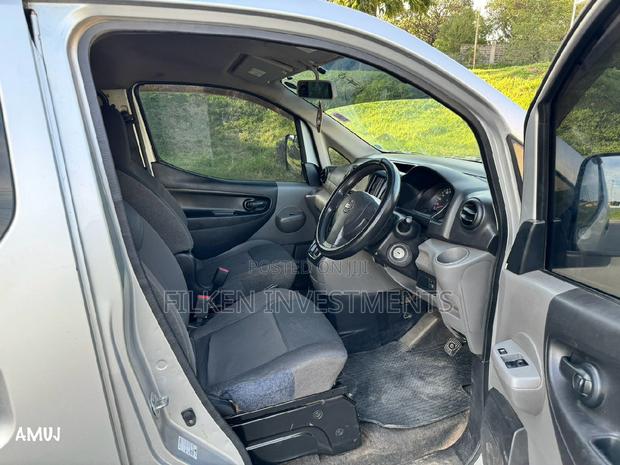 Nissan NV200 2016 White - thumbnail 9