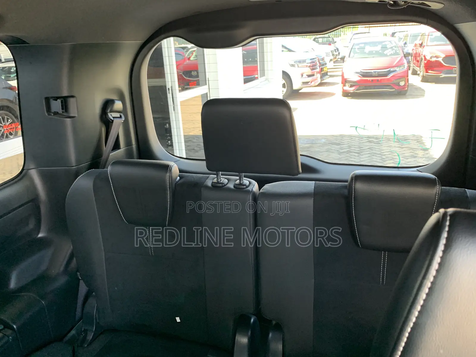 Toyota Noah 2.0 FWD (6 Seater) 2017 Black