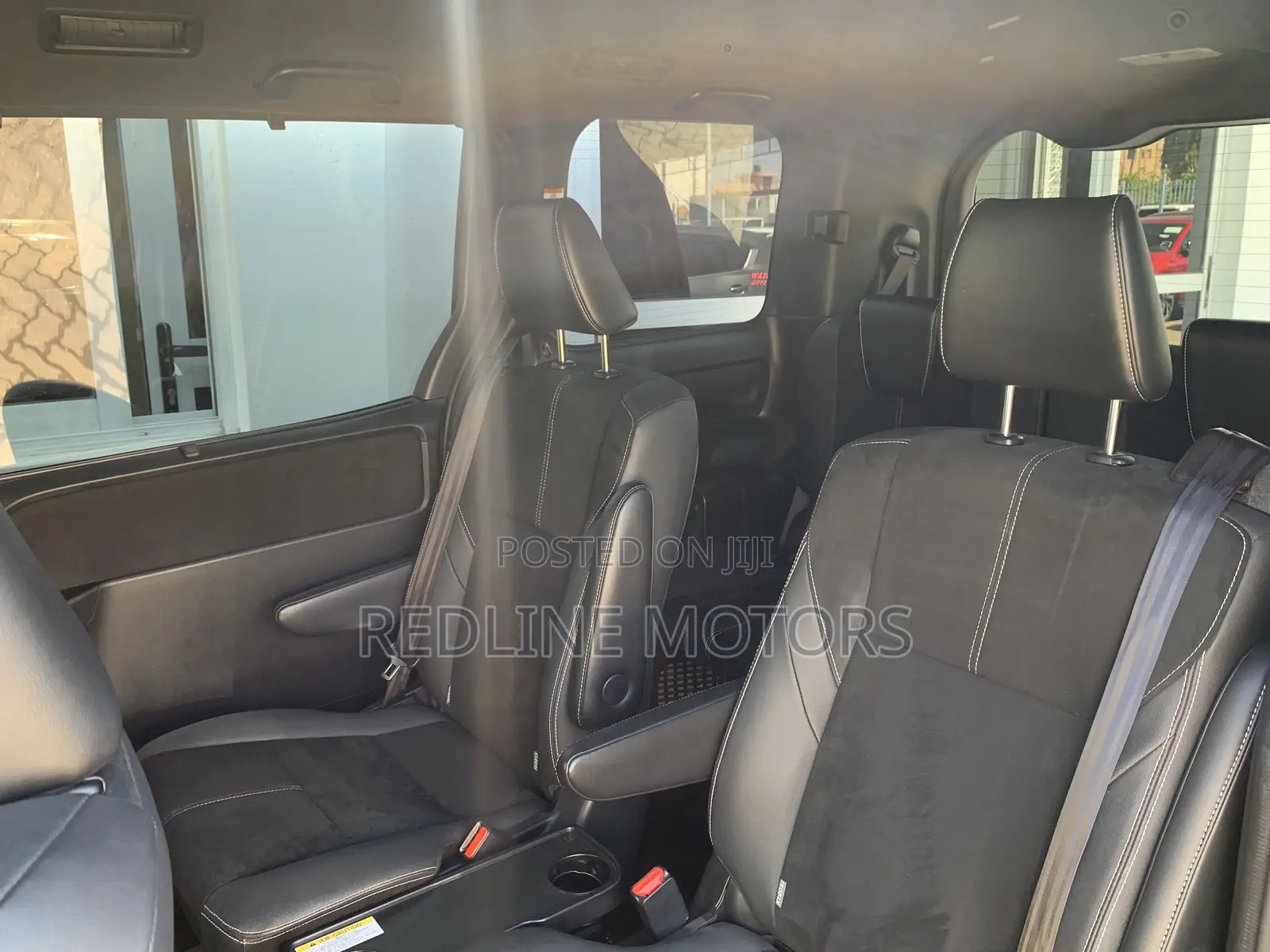 Toyota Noah 2.0 FWD (6 Seater) 2017 Black