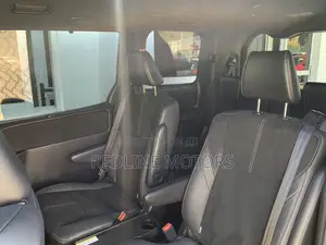 Toyota Noah 2.0 FWD (6 Seater) 2017 Black