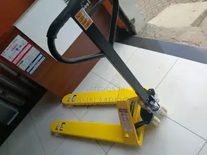 Pallet Truck 3000kg