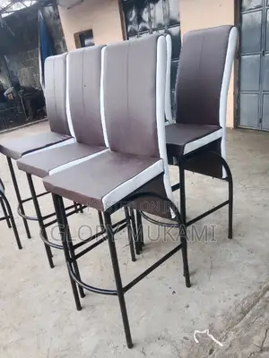 Restaurants and Bar High Chairs
