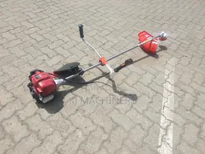Petrol Brushcutter Shoulder Type Four Stroke Engine