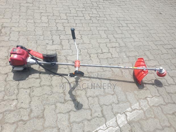 Petrol Brushcutter Shoulder Type Four Stroke Engine - thumbnail 5