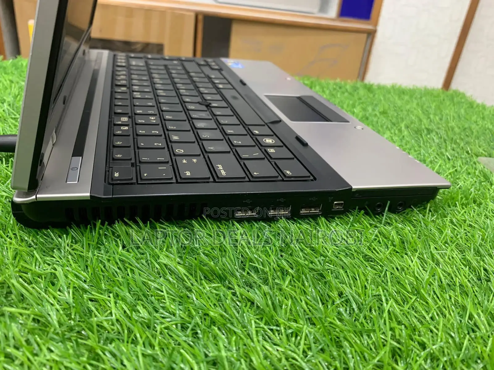 Laptop HP Compaq NW8440 8GB Intel Core i5 HDD+SSD 500GB