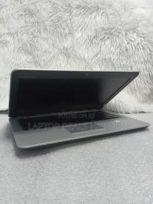 Laptop HP EliteBook 820 G3 8GB Intel Core I5 SSD 256GB