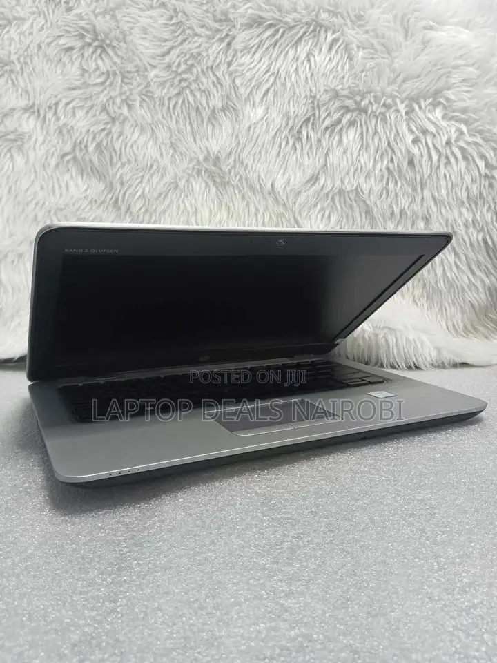 Laptop HP EliteBook 820 G3 8GB Intel Core I5 SSD 256GB