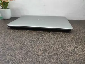 Laptop HP EliteBook 820 G3 8GB Intel Core I5 SSD 256GB