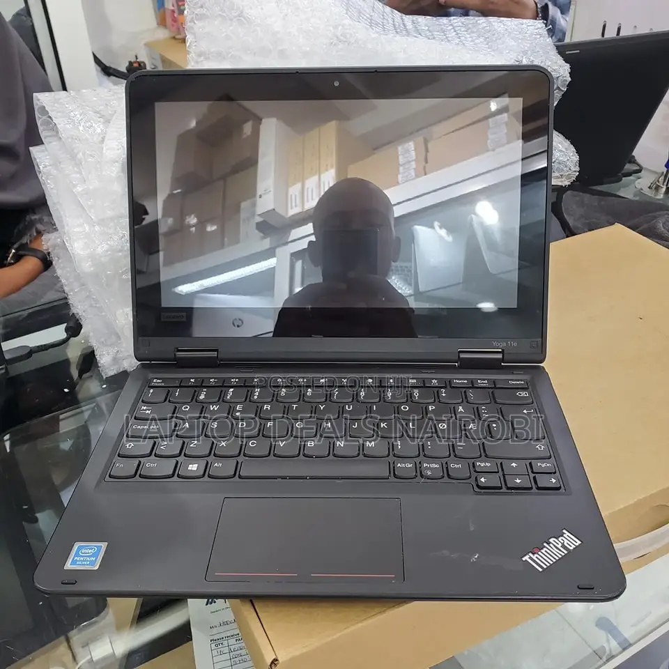 Laptop Lenovo Yoga 11e 8GB Intel Core I3 SSD 256GB