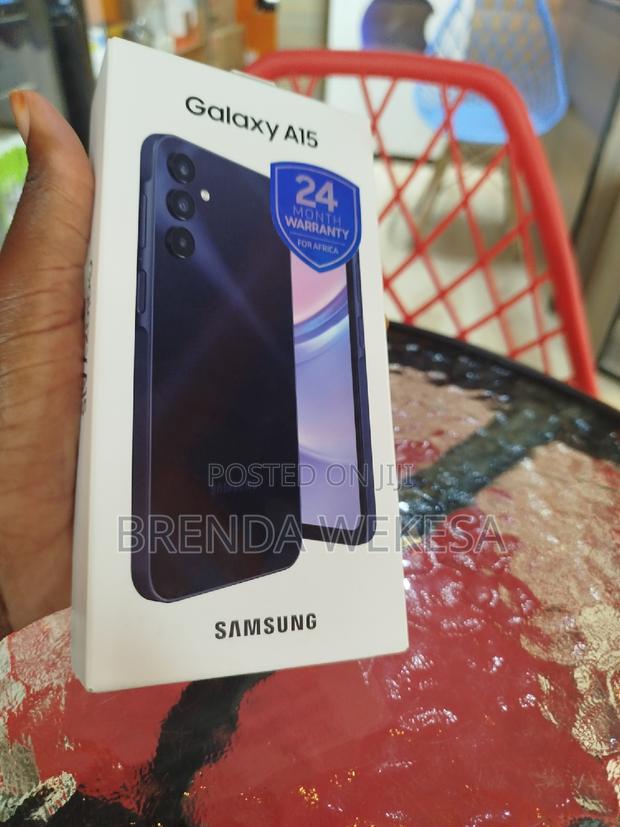 New Samsung Galaxy A15 256 GB Blue - thumbnail 3