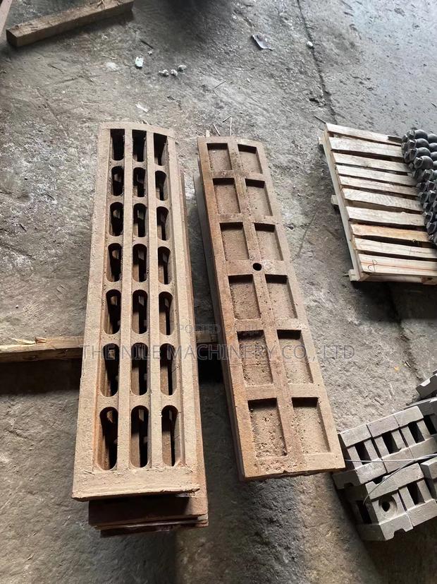 Sale Grate Plate - Hammer Crusher Accessories Wearing Parts