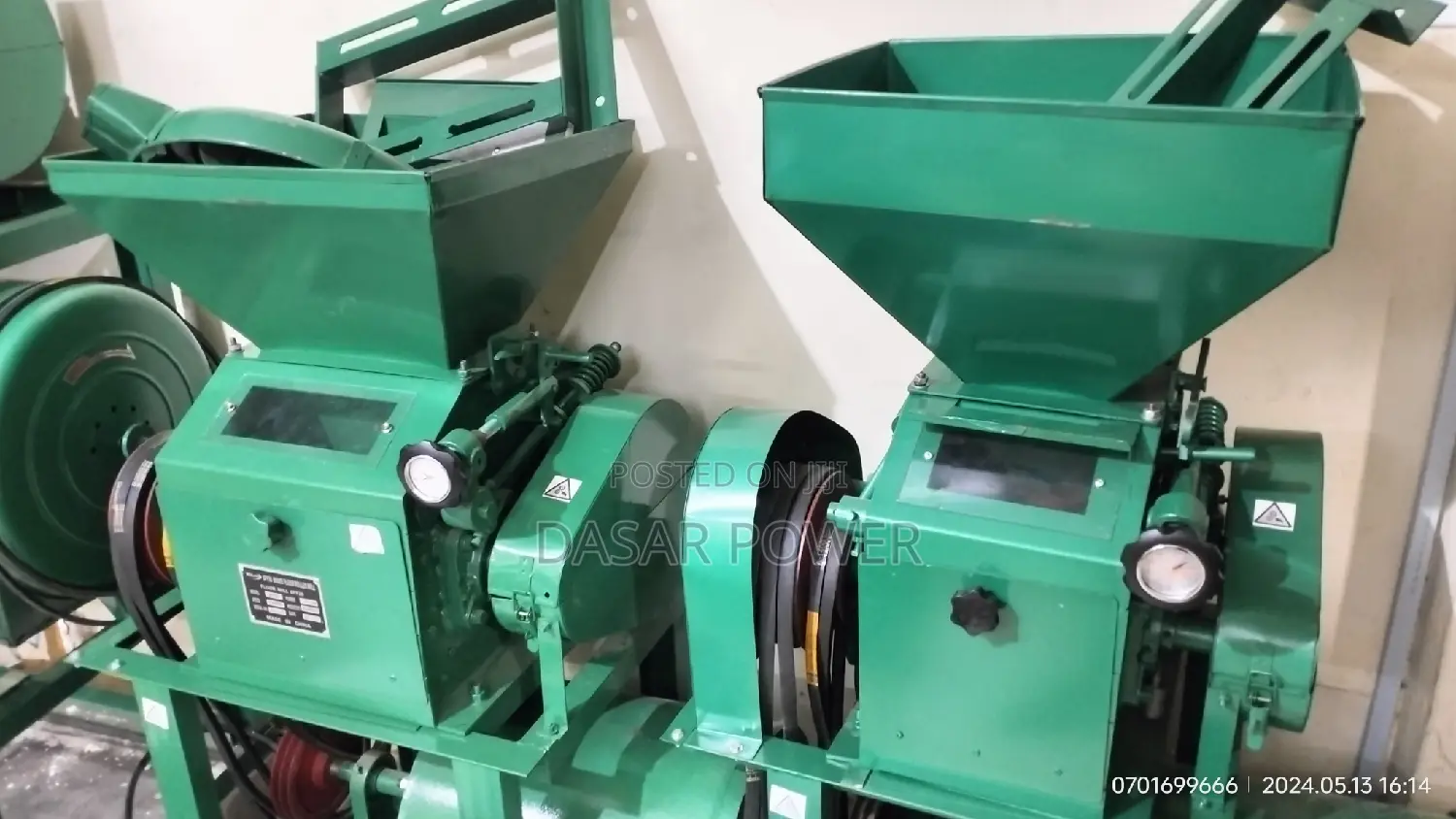 7.5hp Roller Mill Complete With Crusher.