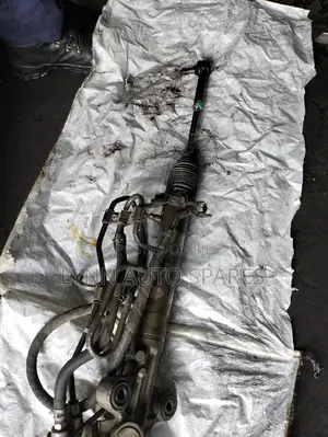 Matatu Hiace 7l 2wd Complete Steering Rack