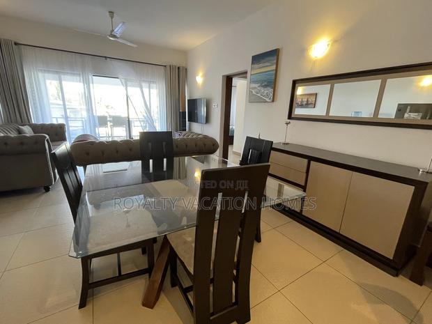 Mombasa 3 Bedroom Beachfront Airbnb Apartment - thumbnail 5