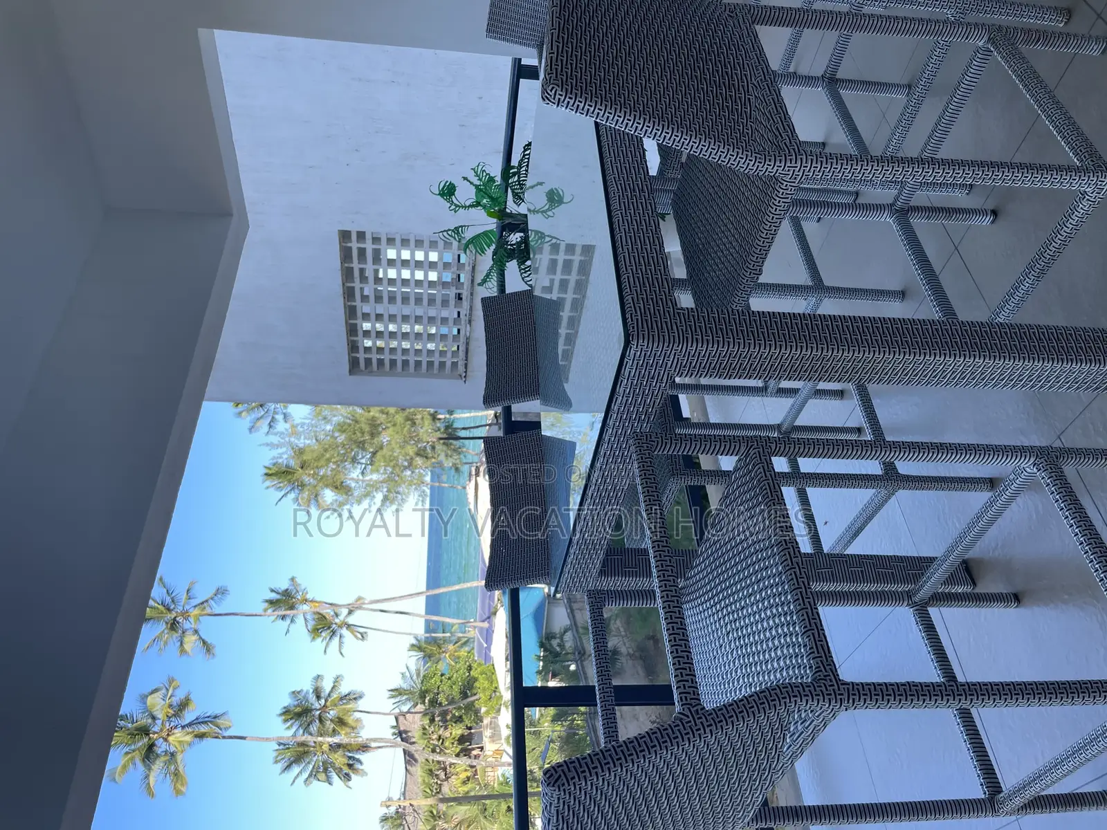 Mombasa 3 Bedroom Beachfront Airbnb Apartment
