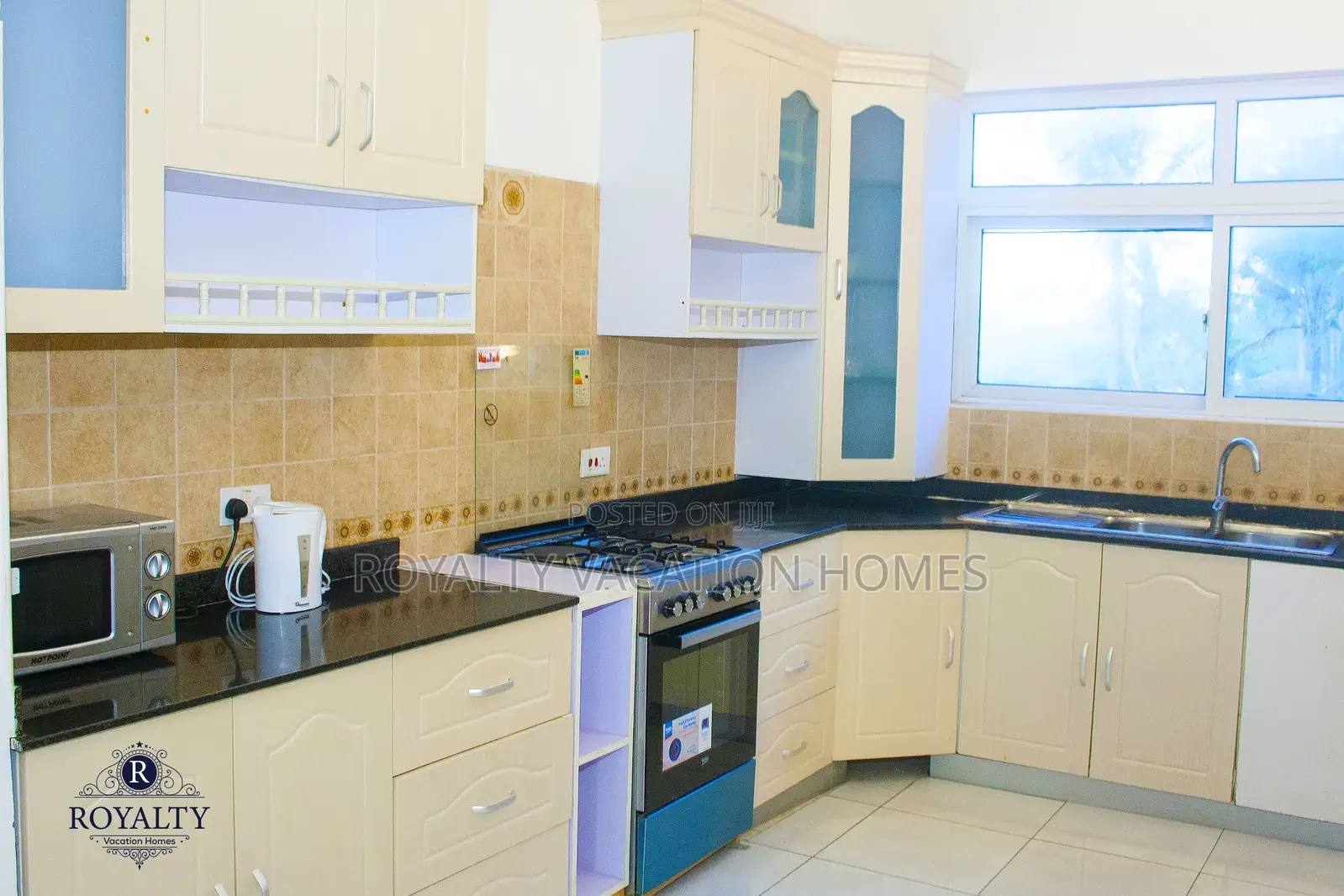 3 Bedroom Beachfront Apartment in Mombasa