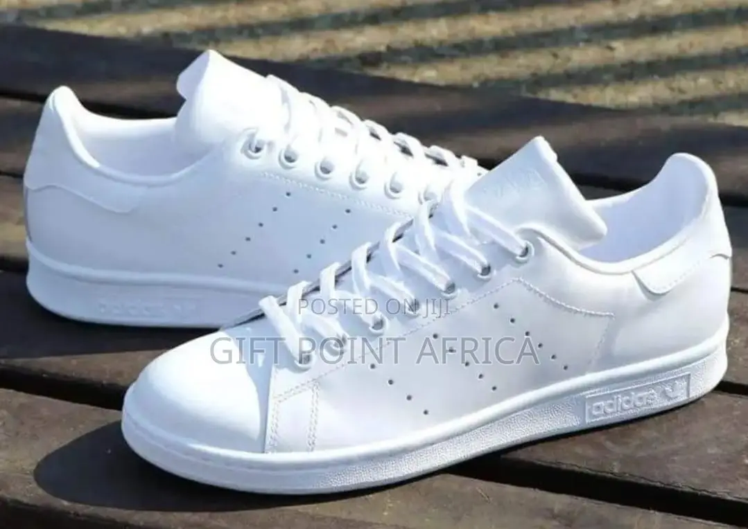 All White Adidas Stansmith Sneakers