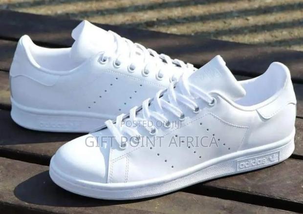 All White Adidas Stansmith Sneakers - thumbnail 3