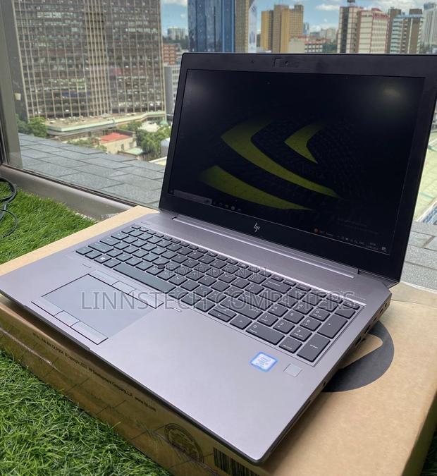 Laptop HP ZBook 15 32GB Intel Core I7 SSD 512GB - thumbnail 3
