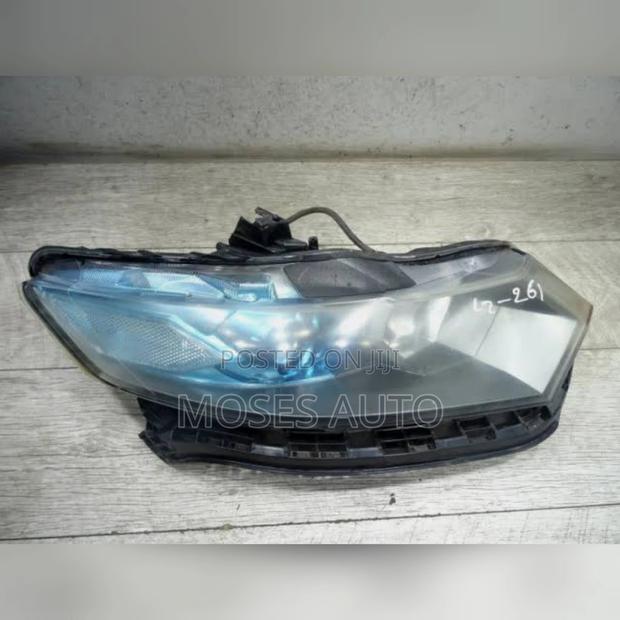 Honda Insight Headlight