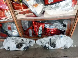 Headlights Axio 2010 Clear Reflector Nonzenon Type