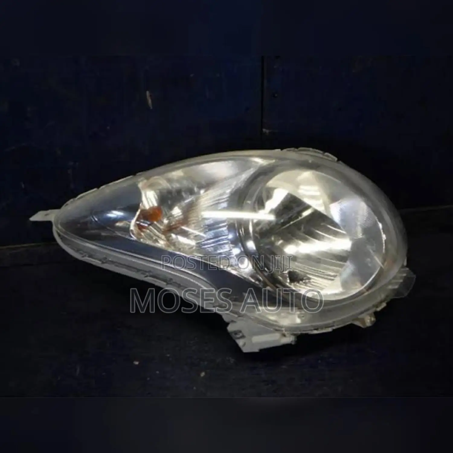 Suzuki Alto Headlight