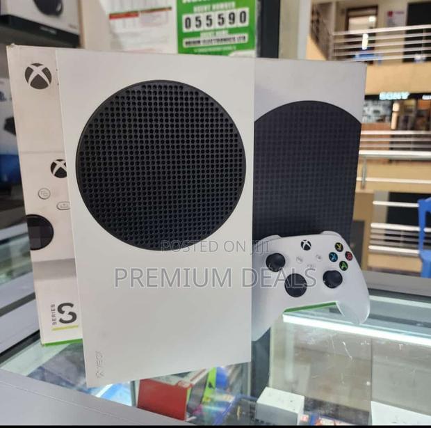 Open Box Xbox Series S One Month Old