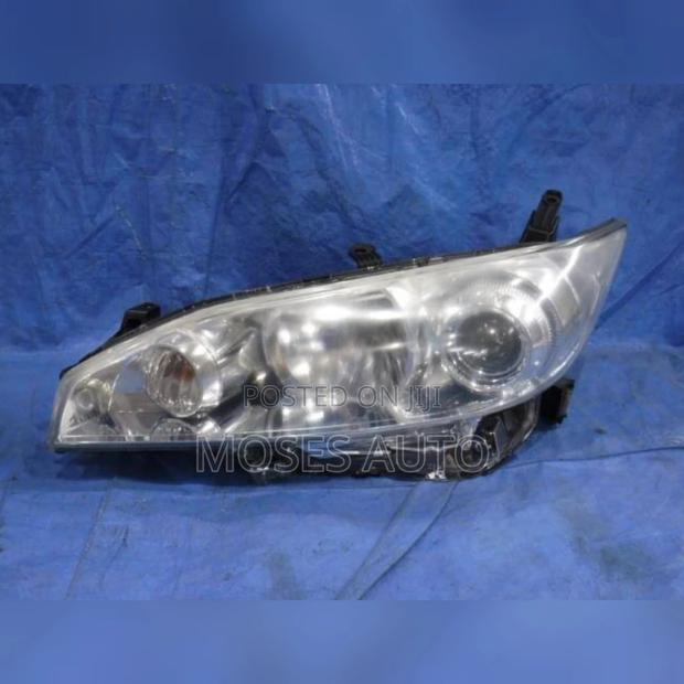 Wish 2010-2018 Headlight - main view