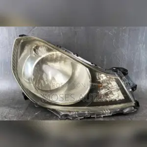 Headlight Nissan Wing Road Y12 Old