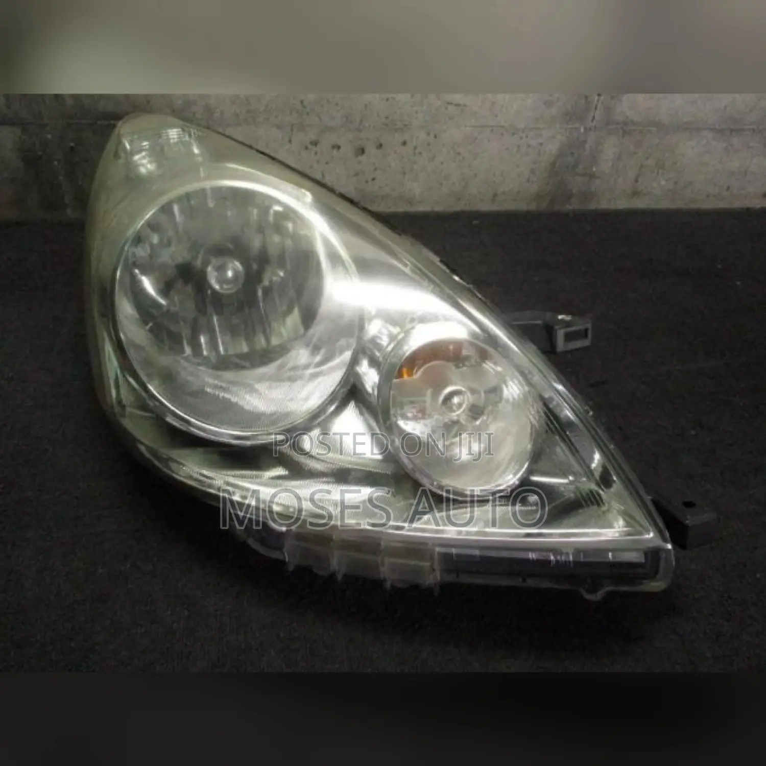 Nissan Note 2006-2009 Headlight